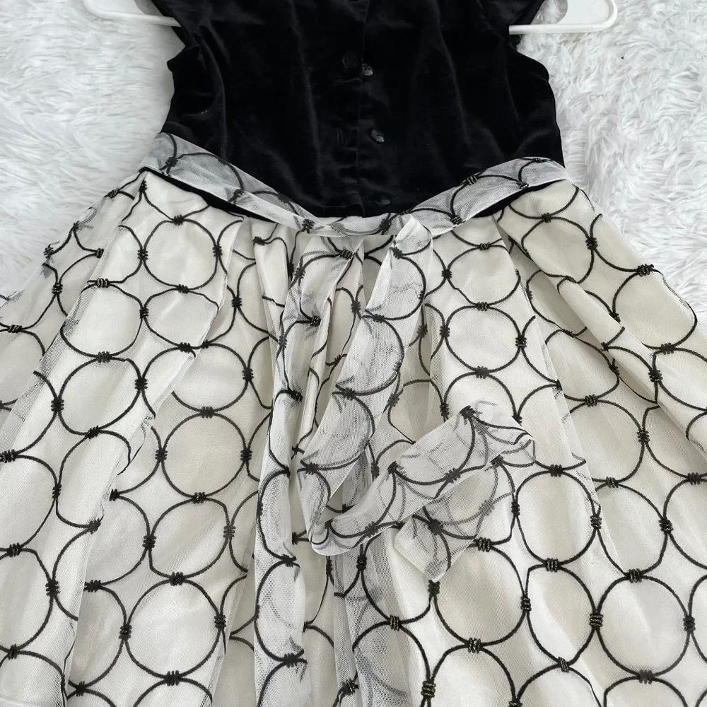 Girls Jona Michelle Black and White Formal Dress Size 8